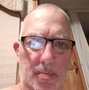 Meet your Posher, Charles